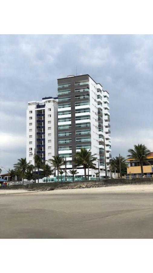 Mongagua Com Vista Para O Mar Pe Na Areia 외부 사진