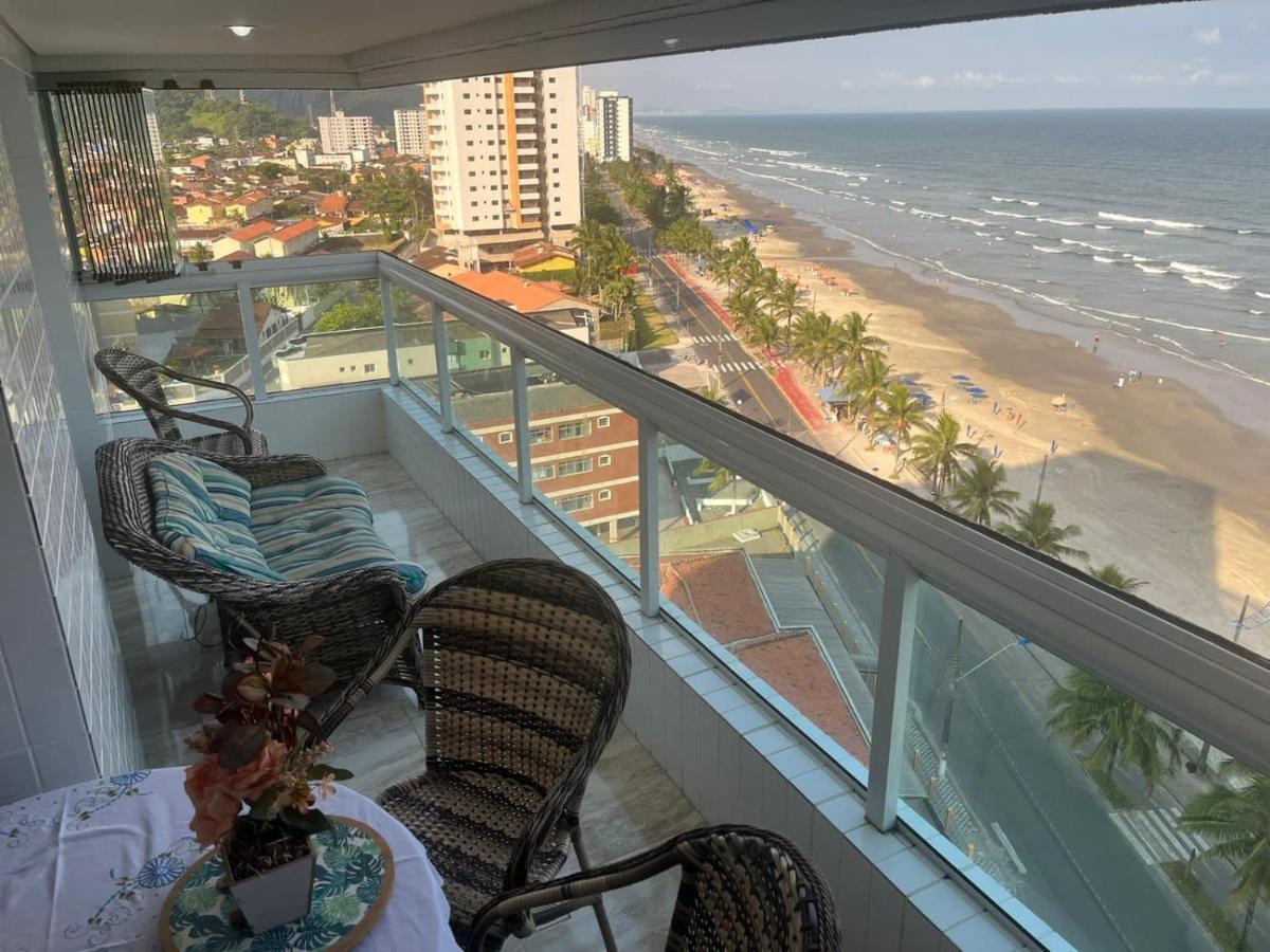 Mongagua Com Vista Para O Mar Pe Na Areia 외부 사진