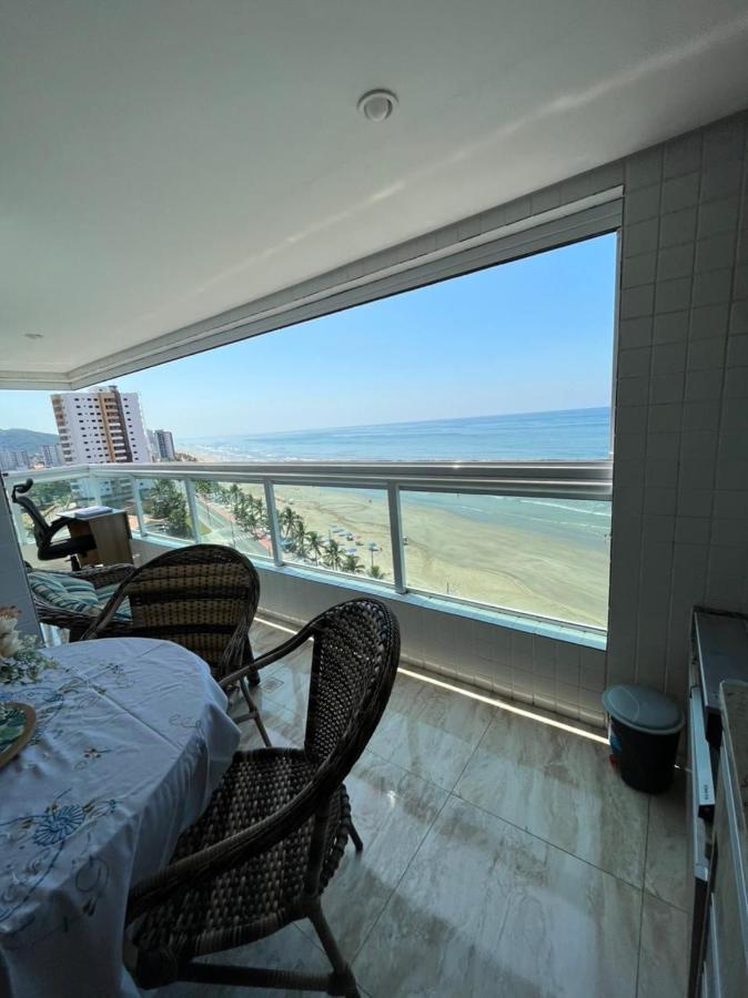 Mongagua Com Vista Para O Mar Pe Na Areia 외부 사진