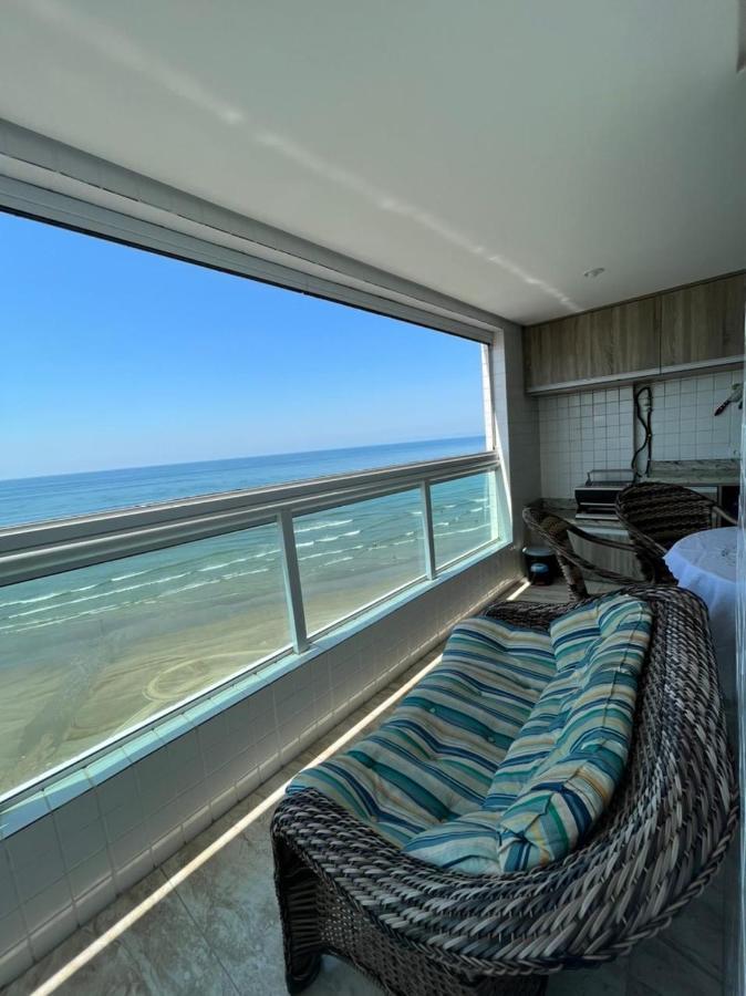 Mongagua Com Vista Para O Mar Pe Na Areia 외부 사진